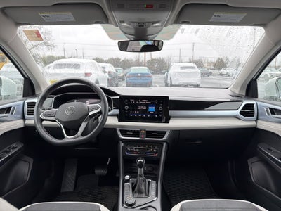 2025 Volkswagen Taos 1.5T SE