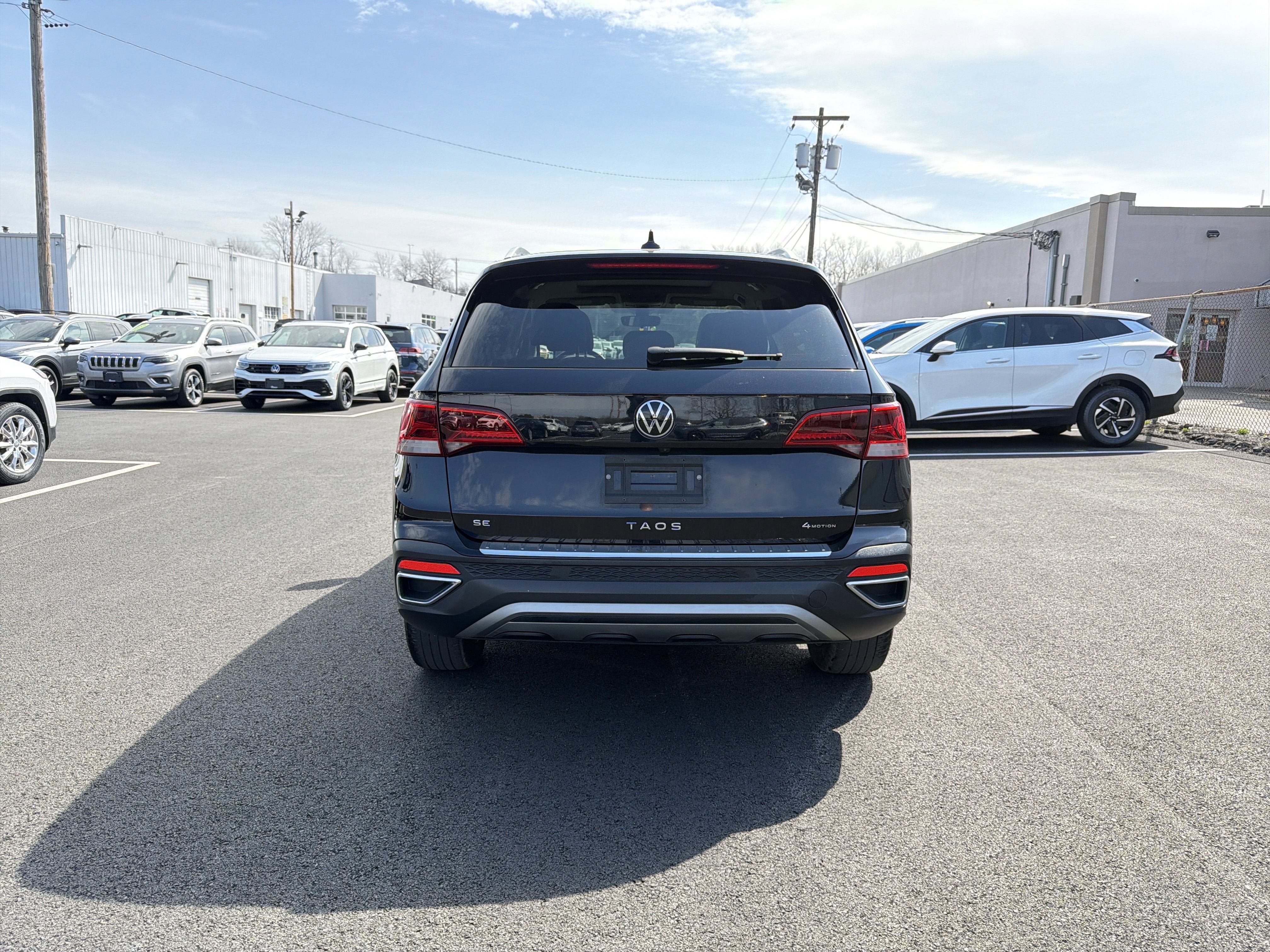 2023 Volkswagen Taos 1.5T SE