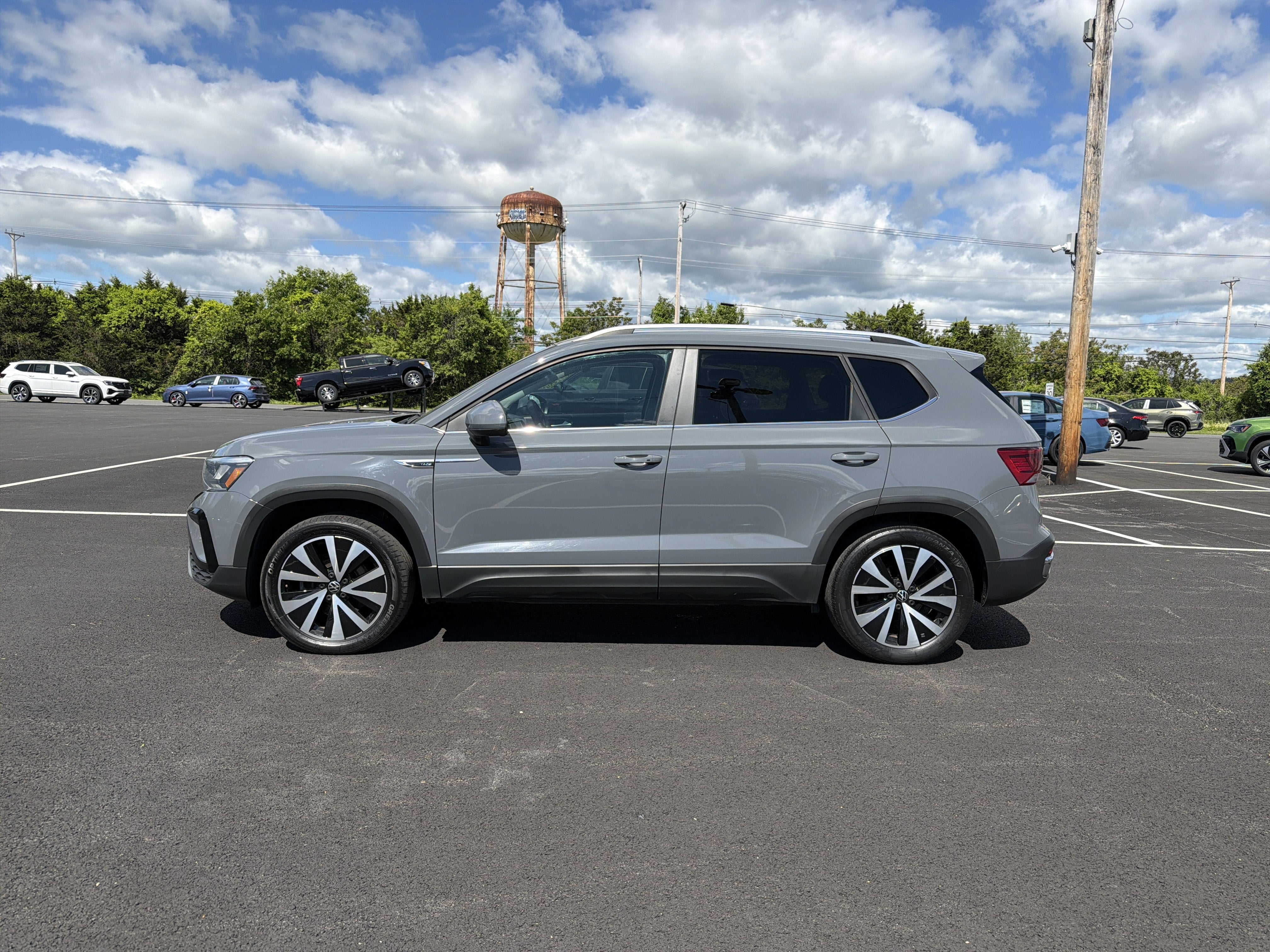 2022 Volkswagen Taos 1.5T SE