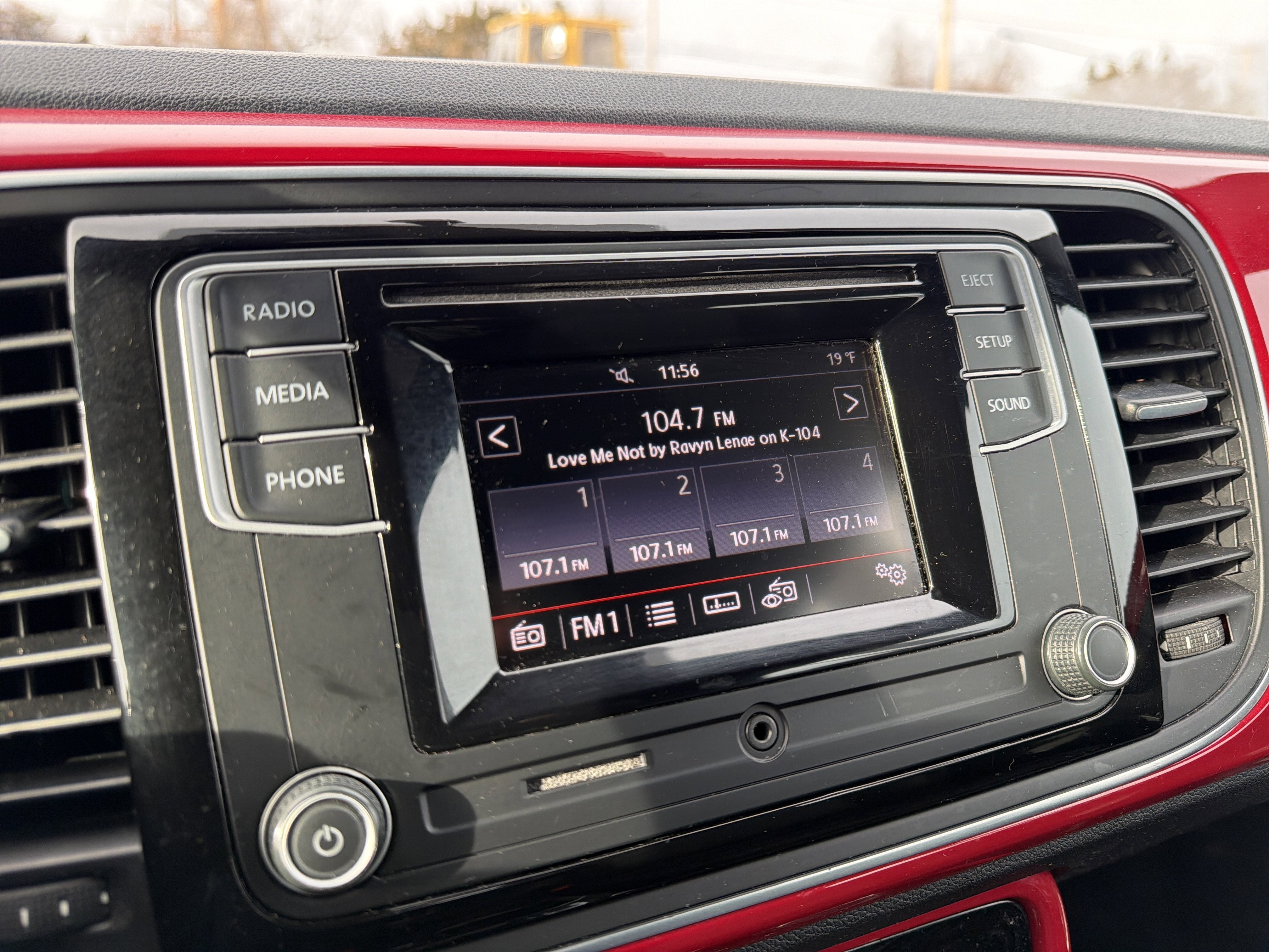 2019 Volkswagen Beetle Convertible 2.0T S