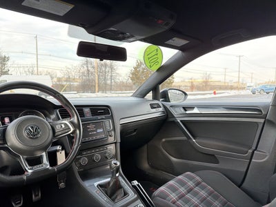2017 Volkswagen Golf GTI S