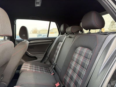 2017 Volkswagen Golf GTI S