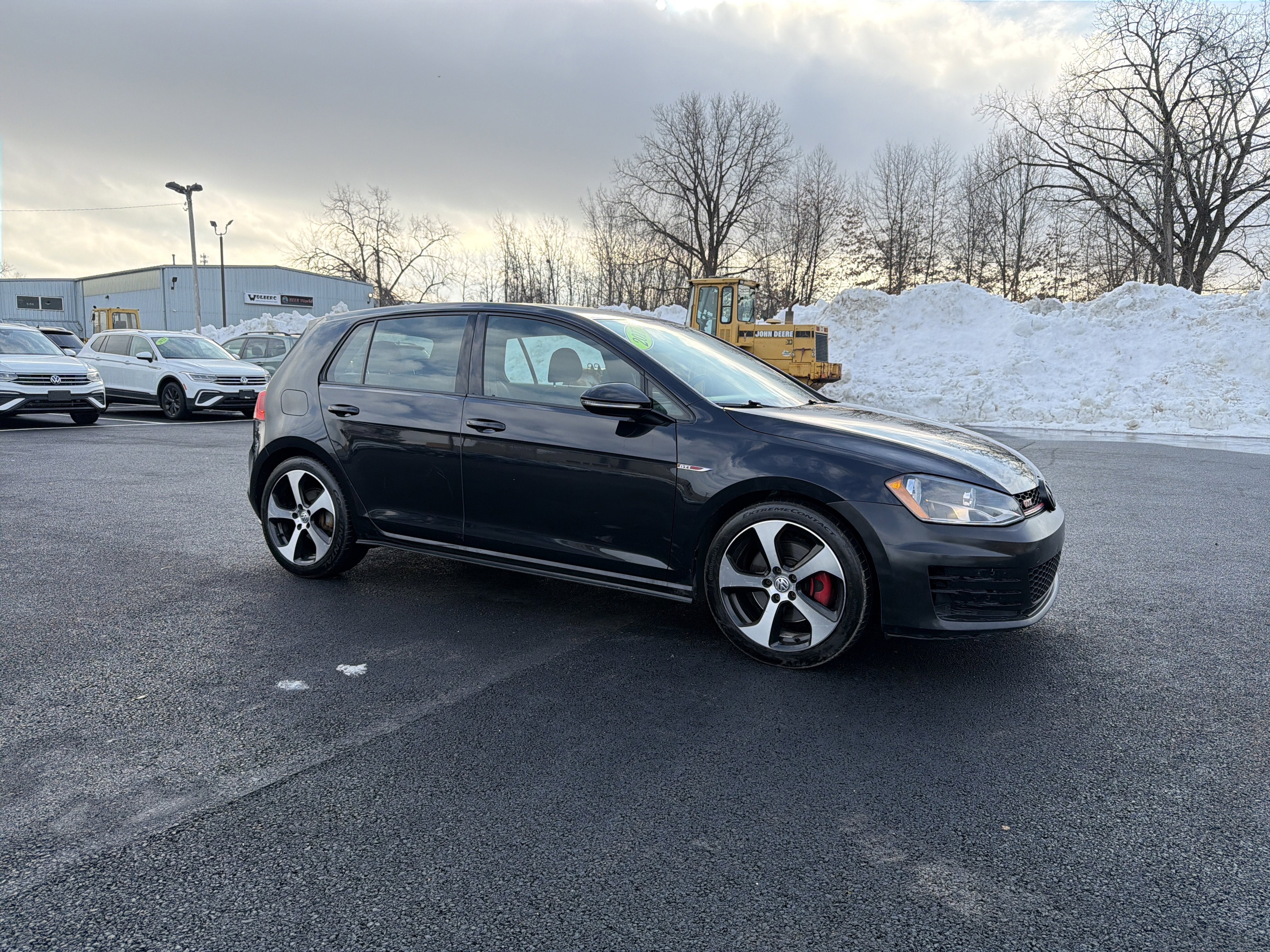 2017 Volkswagen Golf GTI S
