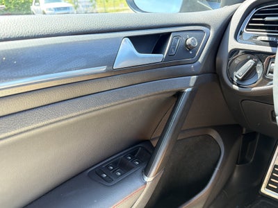 2021 Volkswagen Golf GTI 2.0T SE