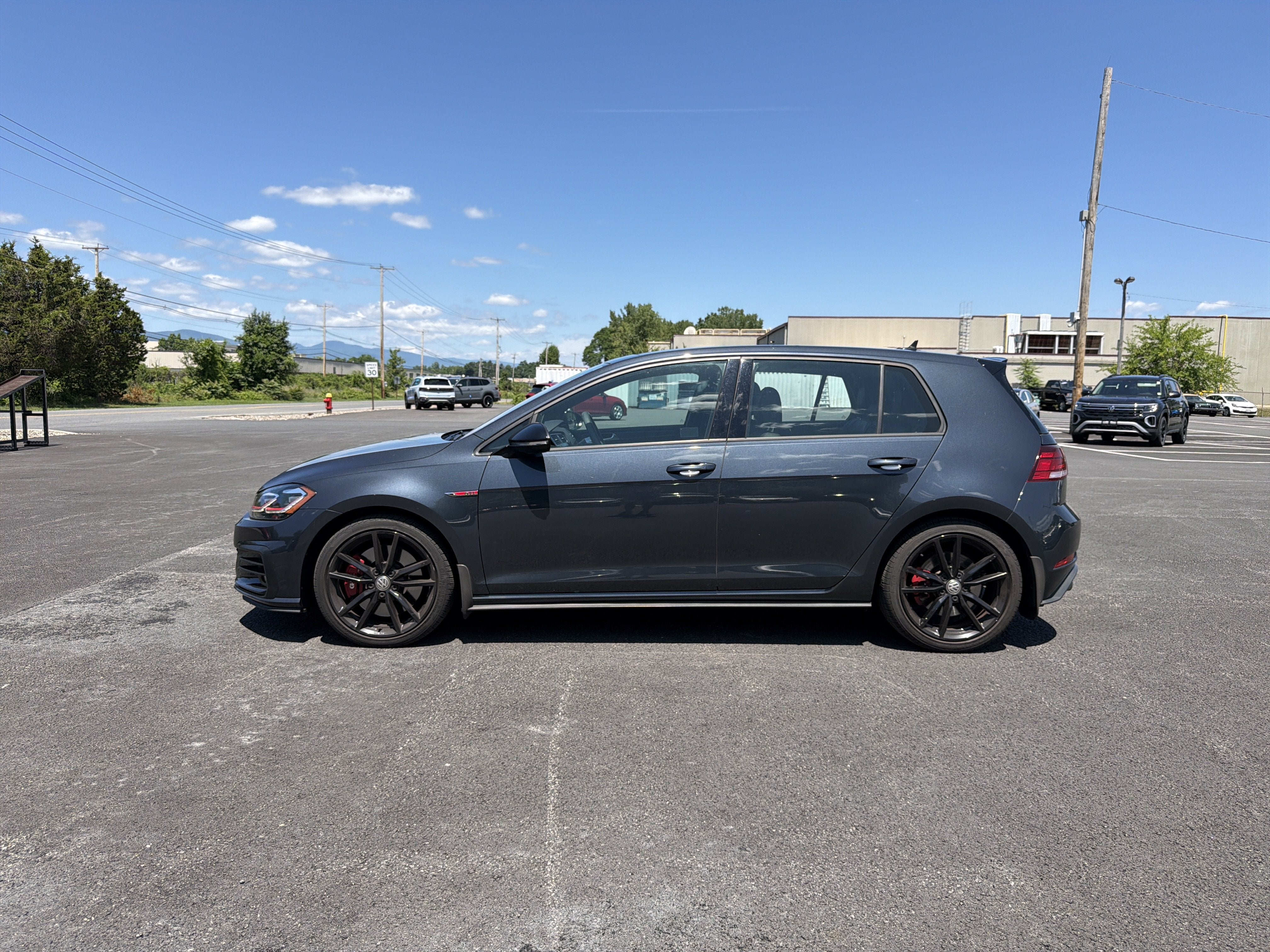 2021 Volkswagen Golf GTI 2.0T SE