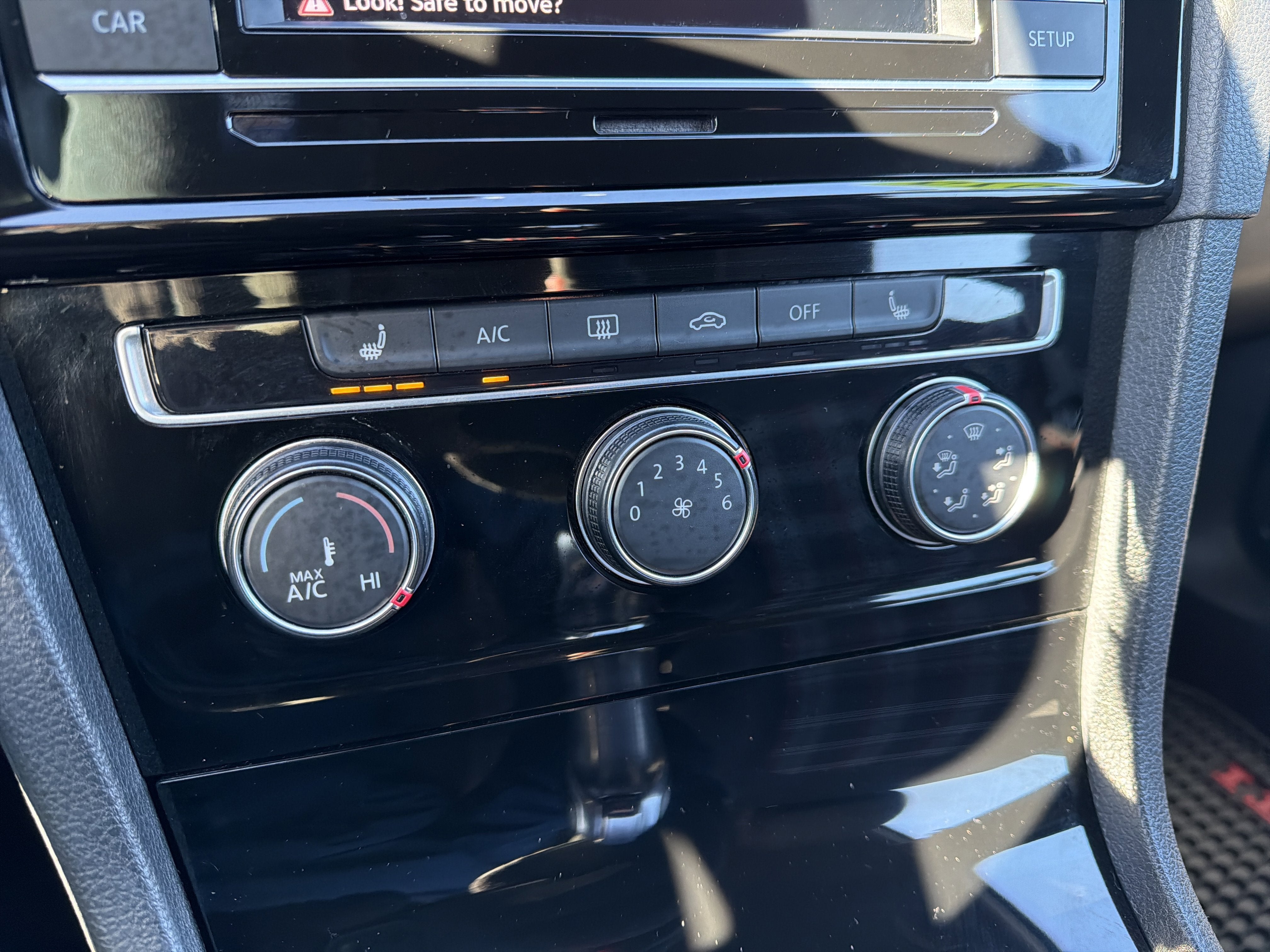 2019 Volkswagen Golf GTI 2.0T Rabbit Edition