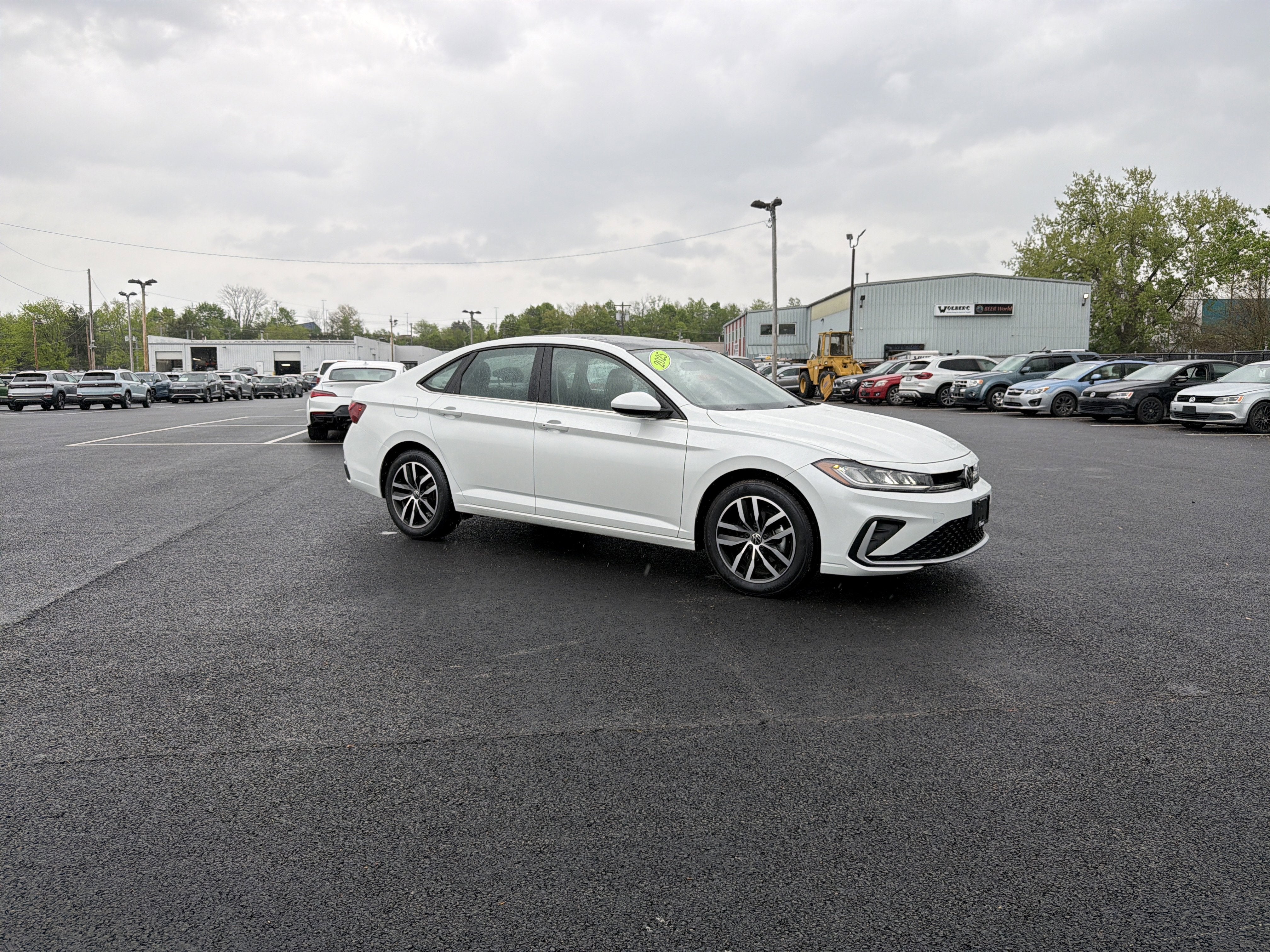 2025 Volkswagen Jetta 1.5T SE