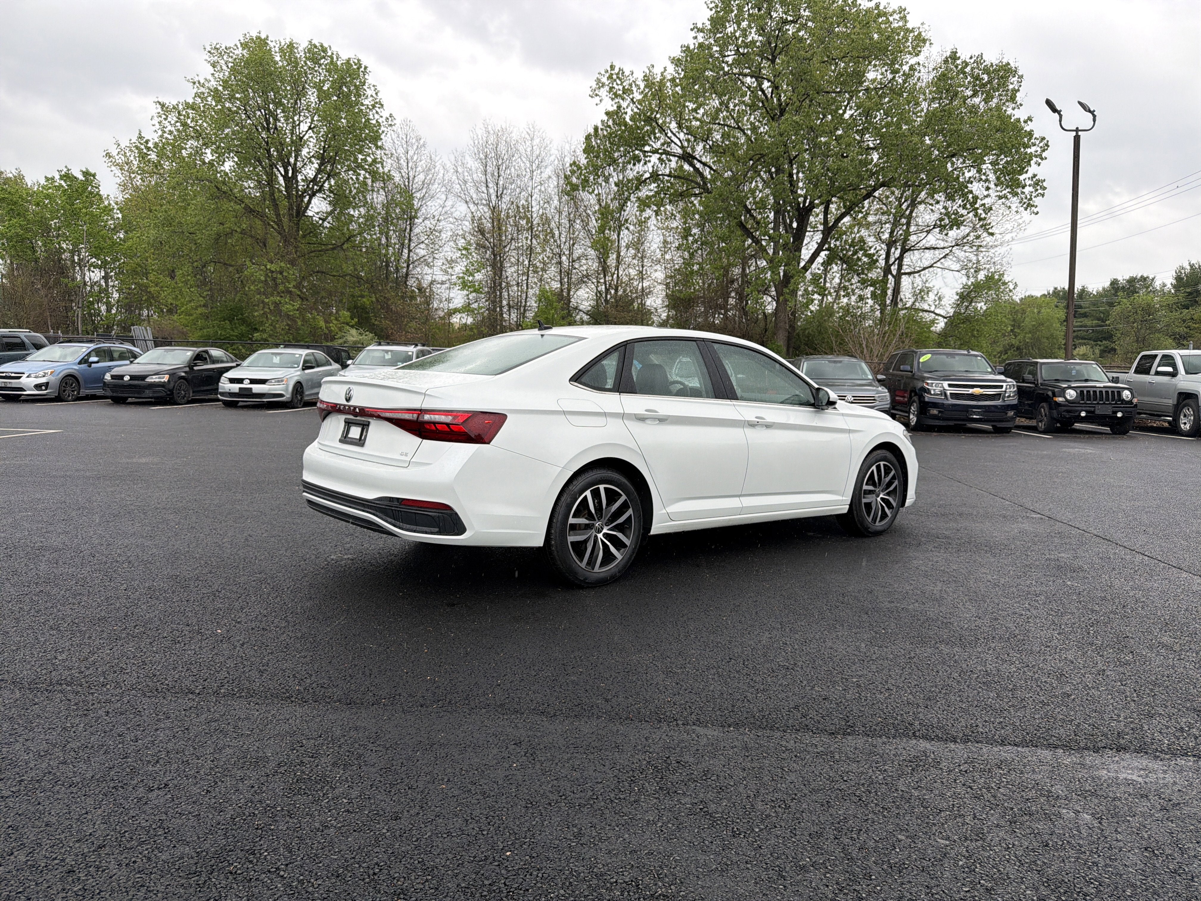 2025 Volkswagen Jetta 1.5T SE
