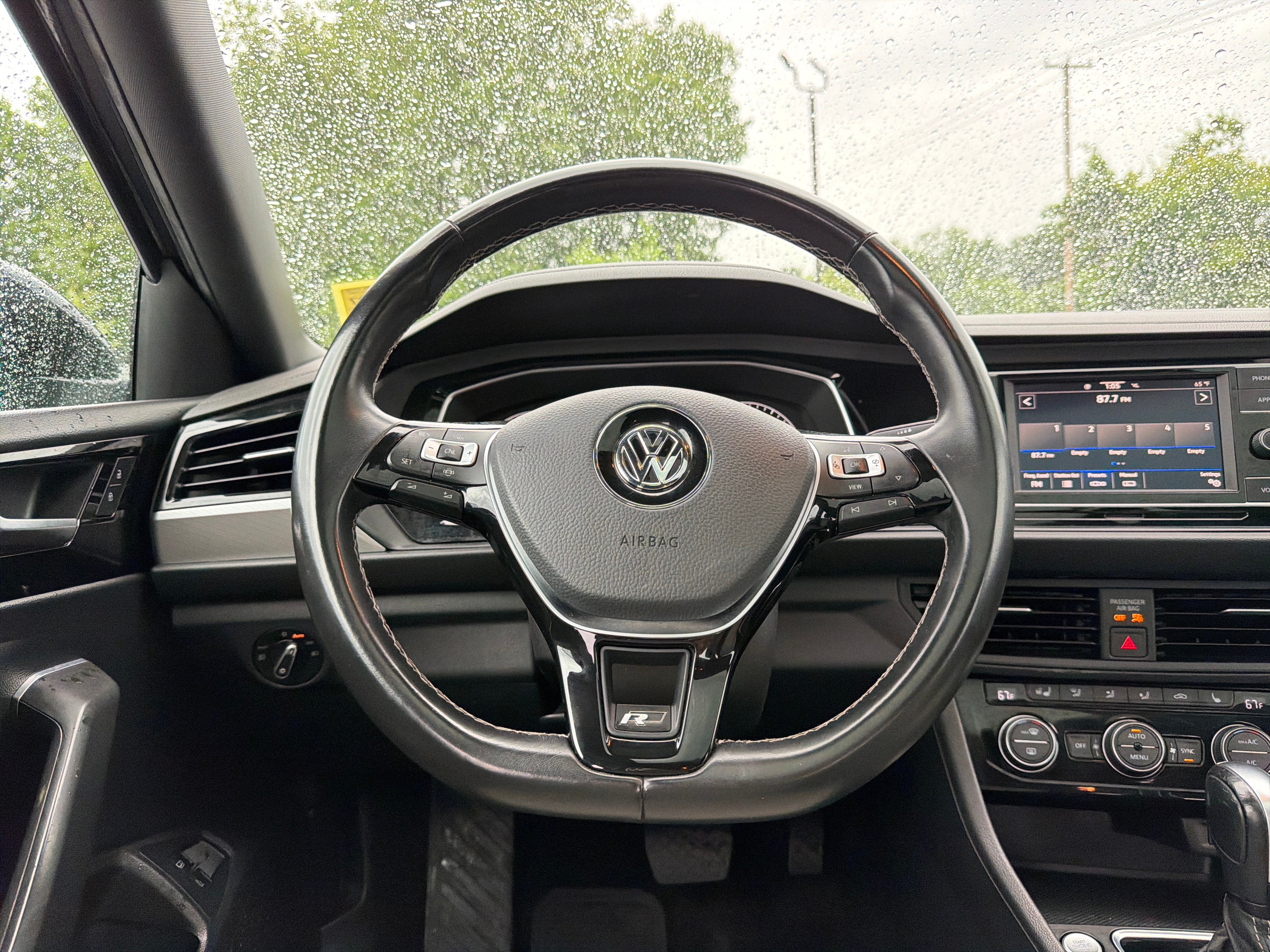 2021 Volkswagen Jetta R-Line
