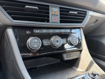 2020 Volkswagen Jetta R-Line