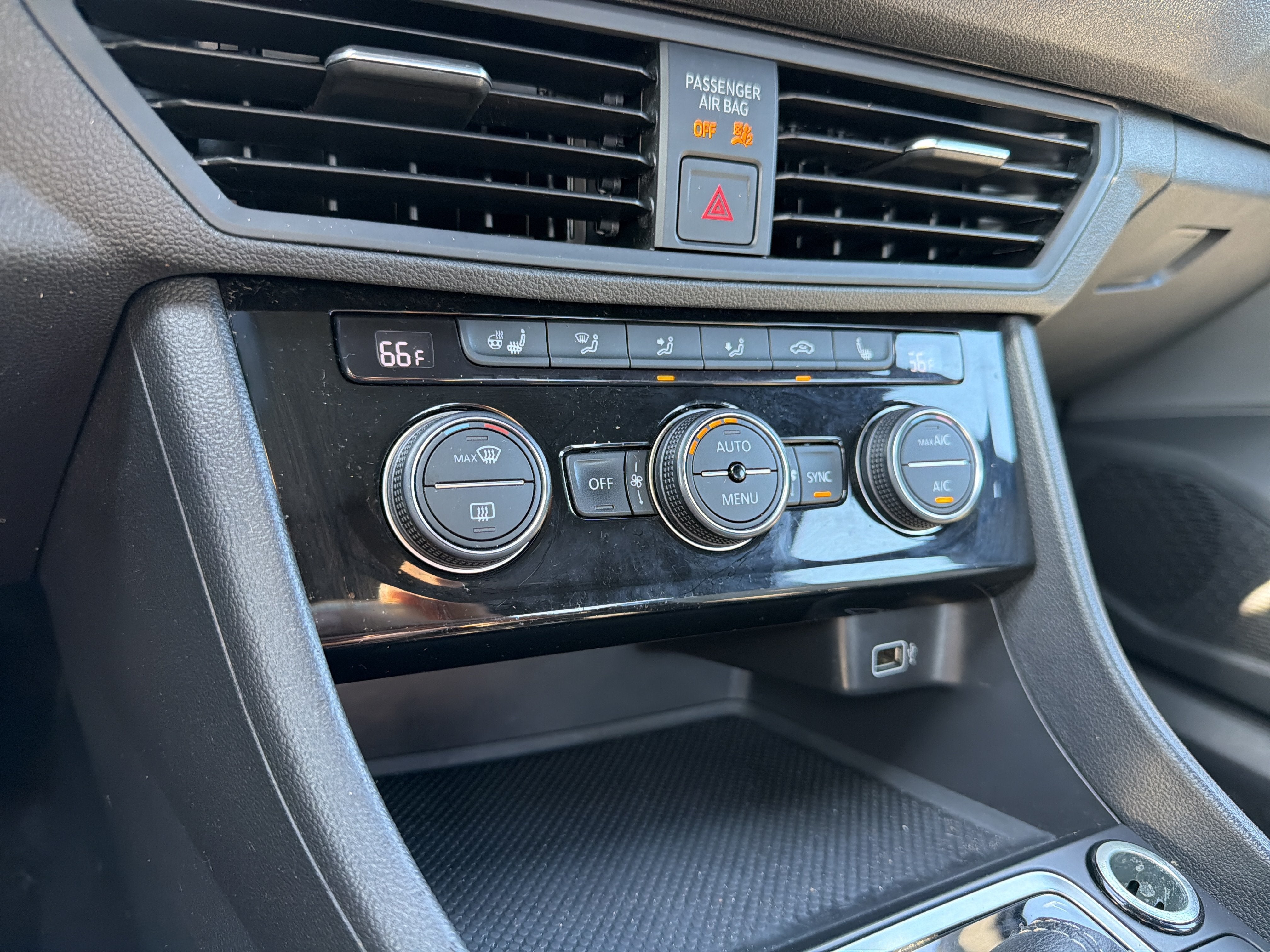 2019 Volkswagen Jetta R-Line