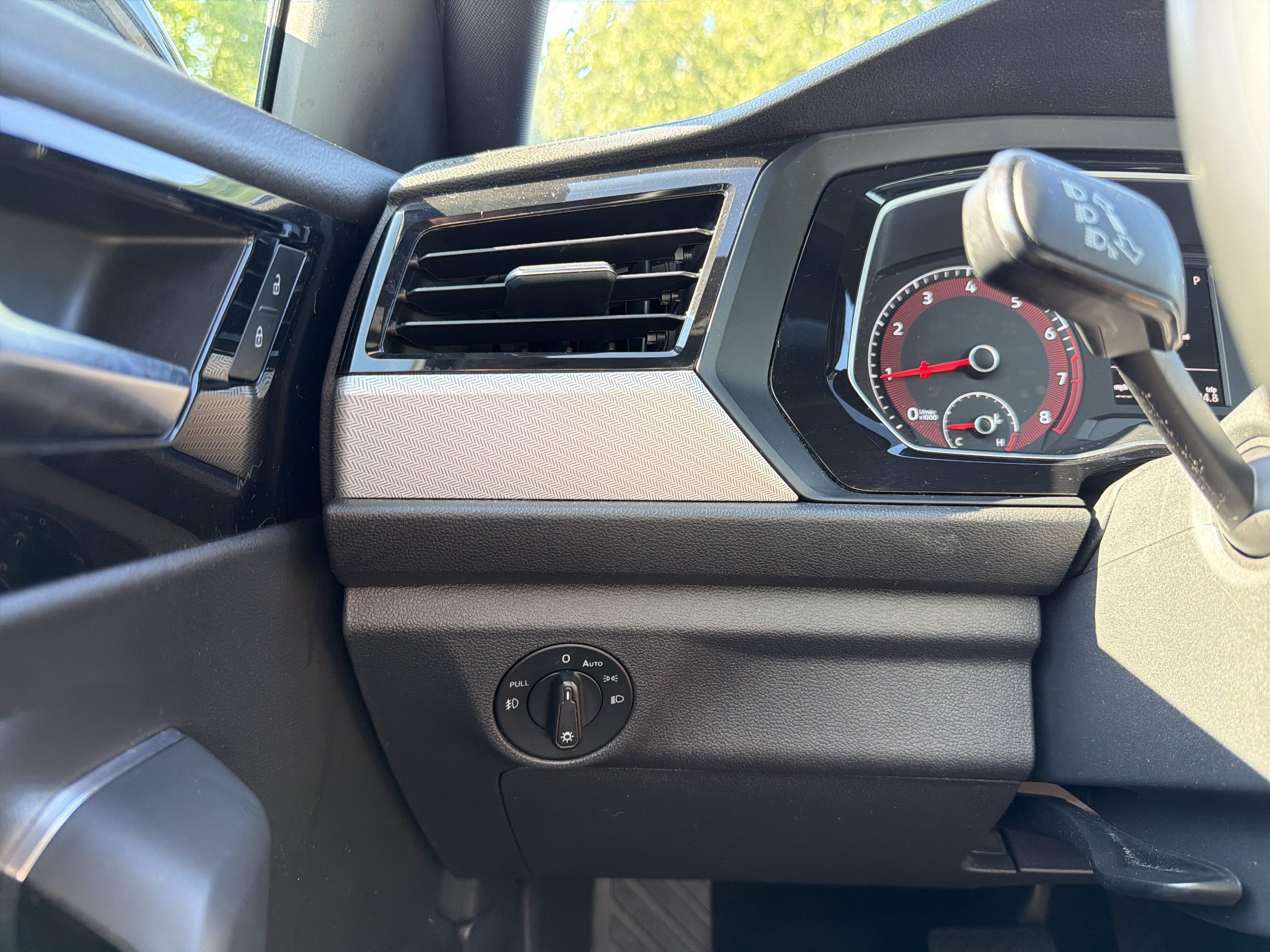 2019 Volkswagen Jetta R-Line