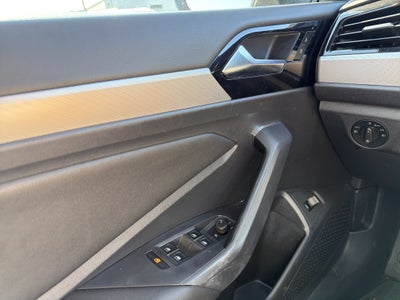 2019 Volkswagen Jetta R-Line