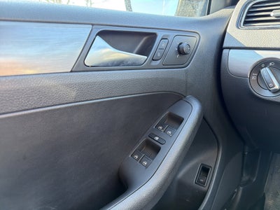 2016 Volkswagen Jetta 1.8T Sport