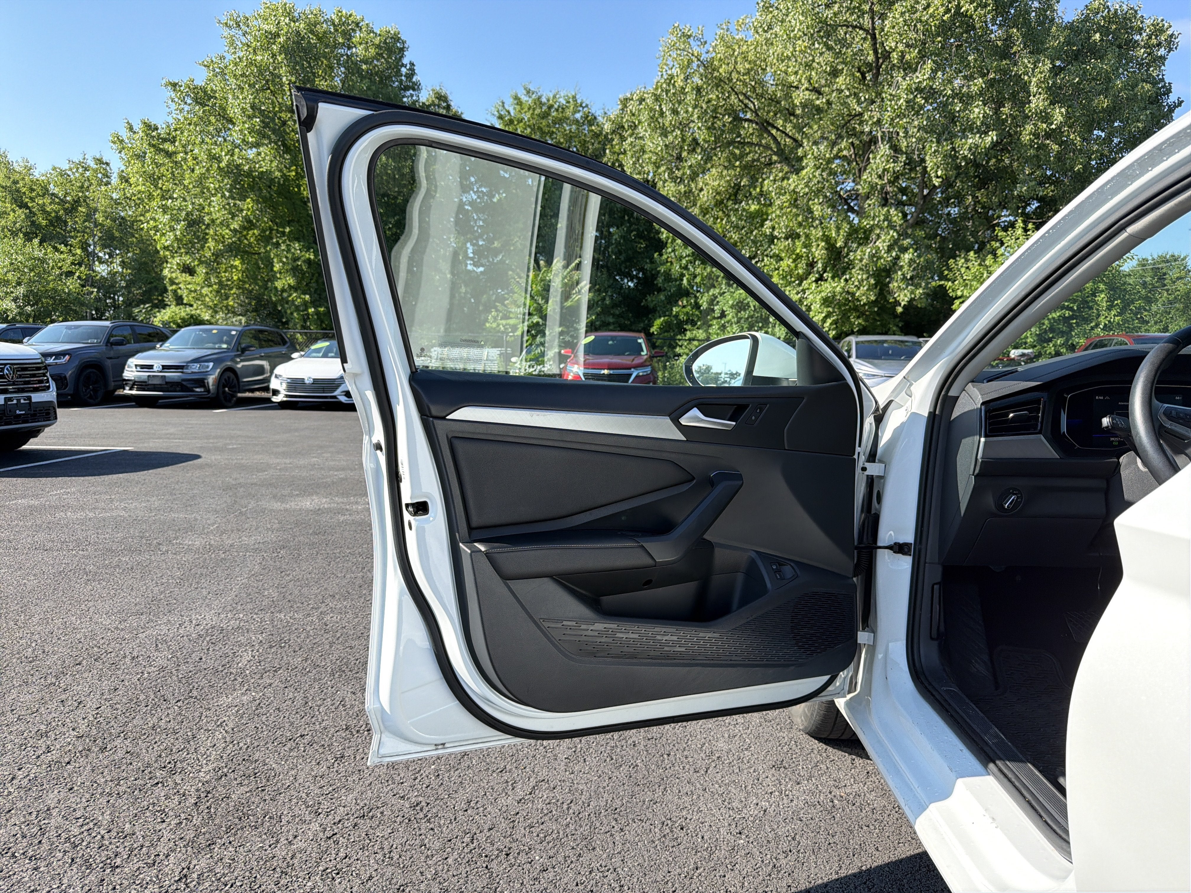 2023 Volkswagen Jetta 1.5T SE