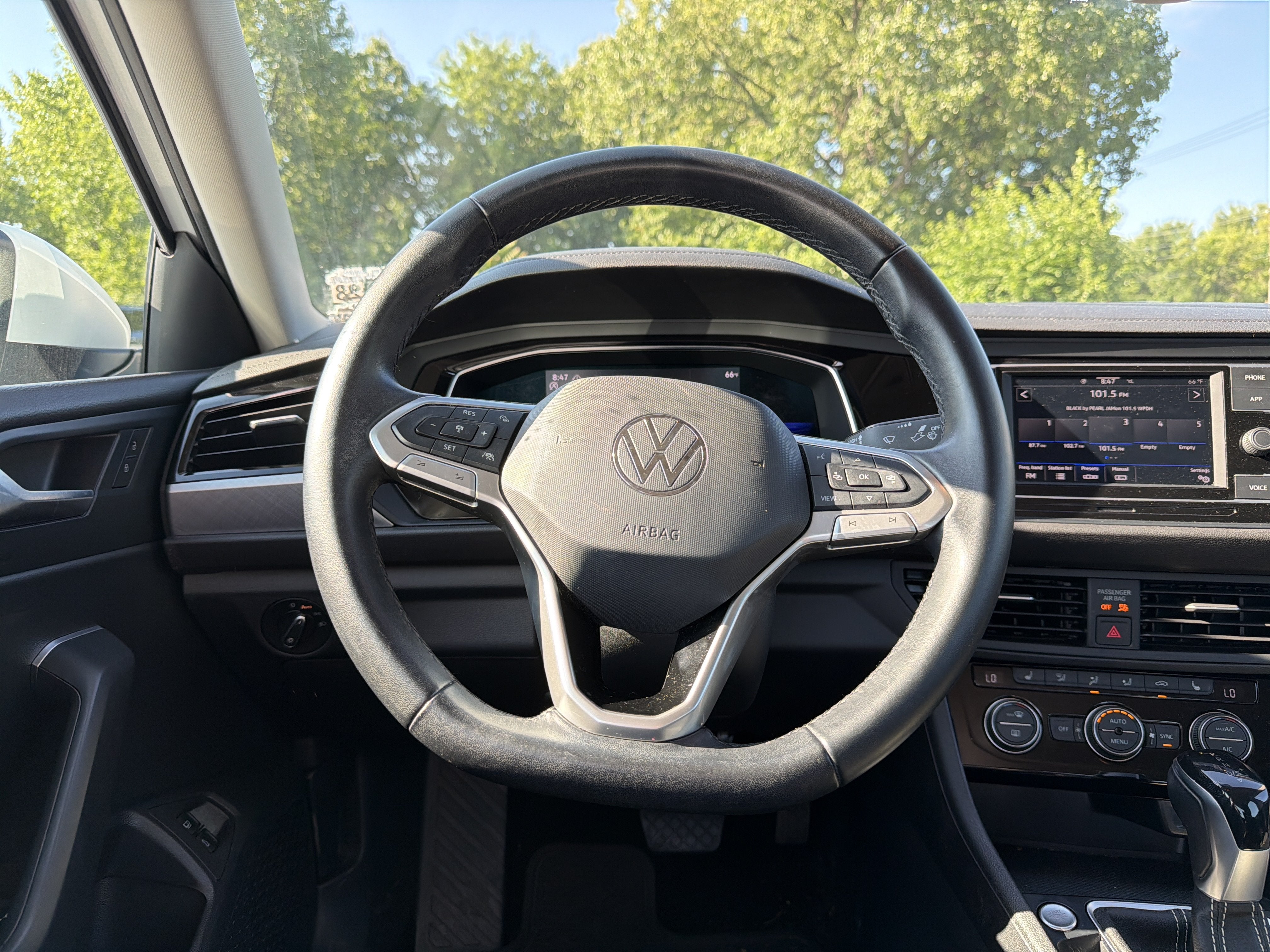 2023 Volkswagen Jetta 1.5T SE