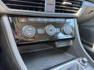 2023 Volkswagen Jetta 1.5T SE