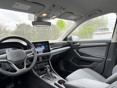 2025 Volkswagen Jetta 1.5T SE
