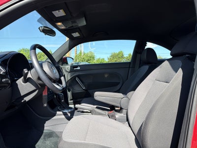 2019 Volkswagen Beetle 2.0T S