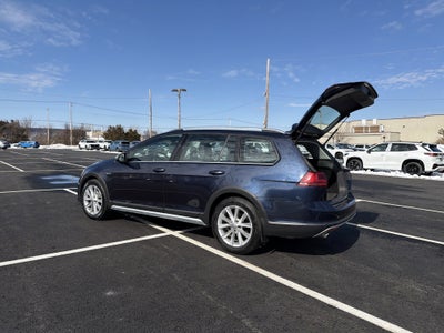 2017 Volkswagen Golf Alltrack TSI SE 4Motion