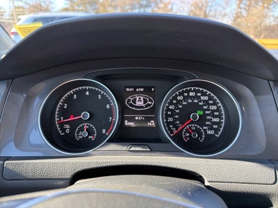 2017 Volkswagen Golf Alltrack TSI S 4Motion