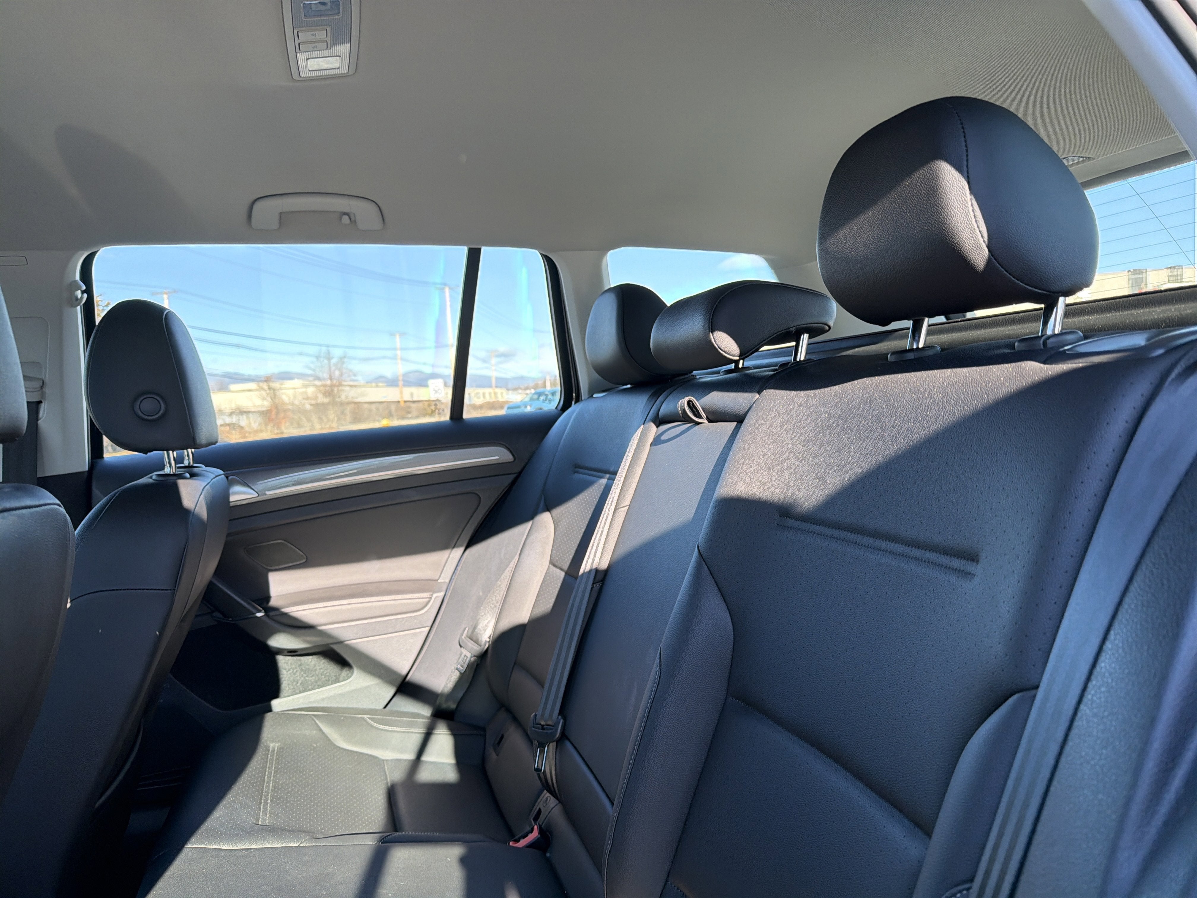 2017 Volkswagen Golf Alltrack TSI S 4Motion