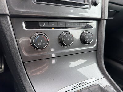 2017 Volkswagen Golf Alltrack TSI S 4Motion