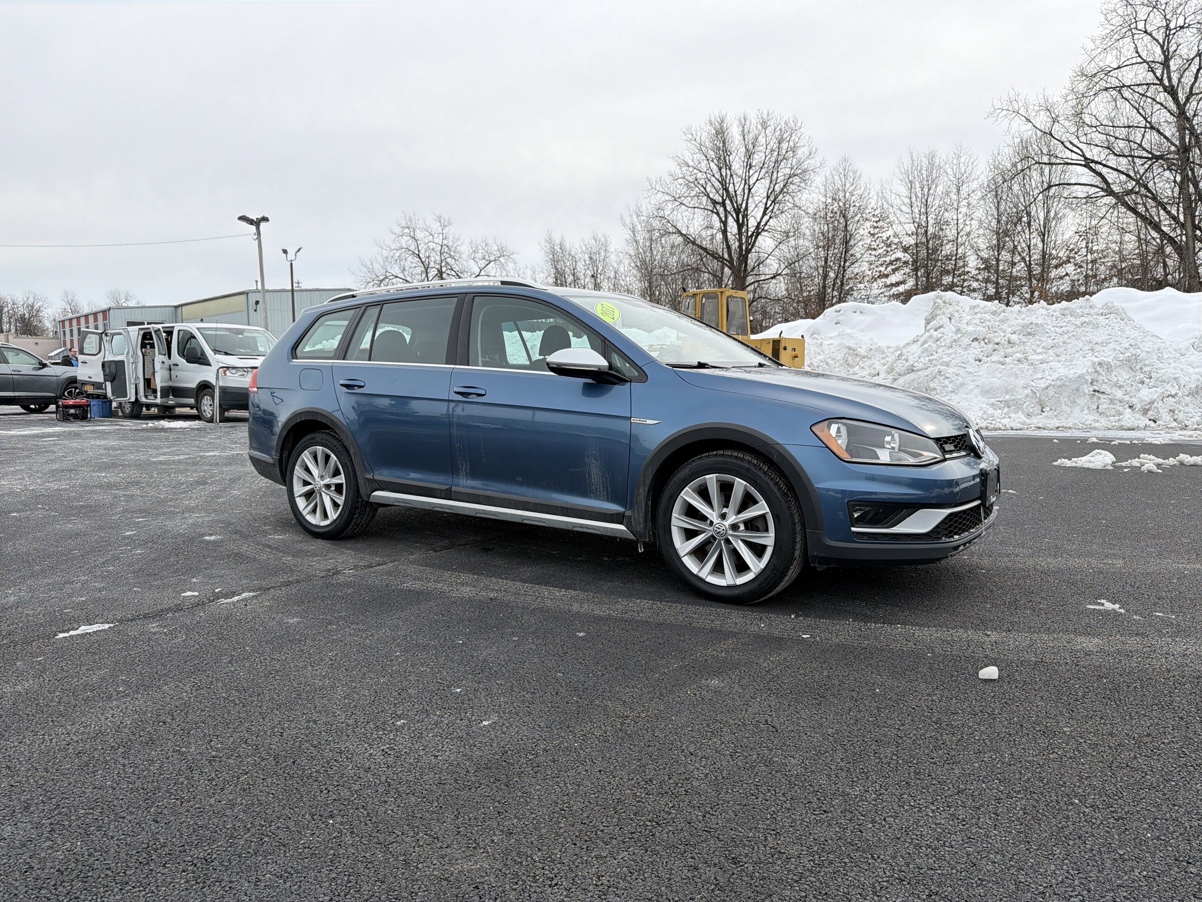 2017 Volkswagen Golf Alltrack TSI S 4Motion