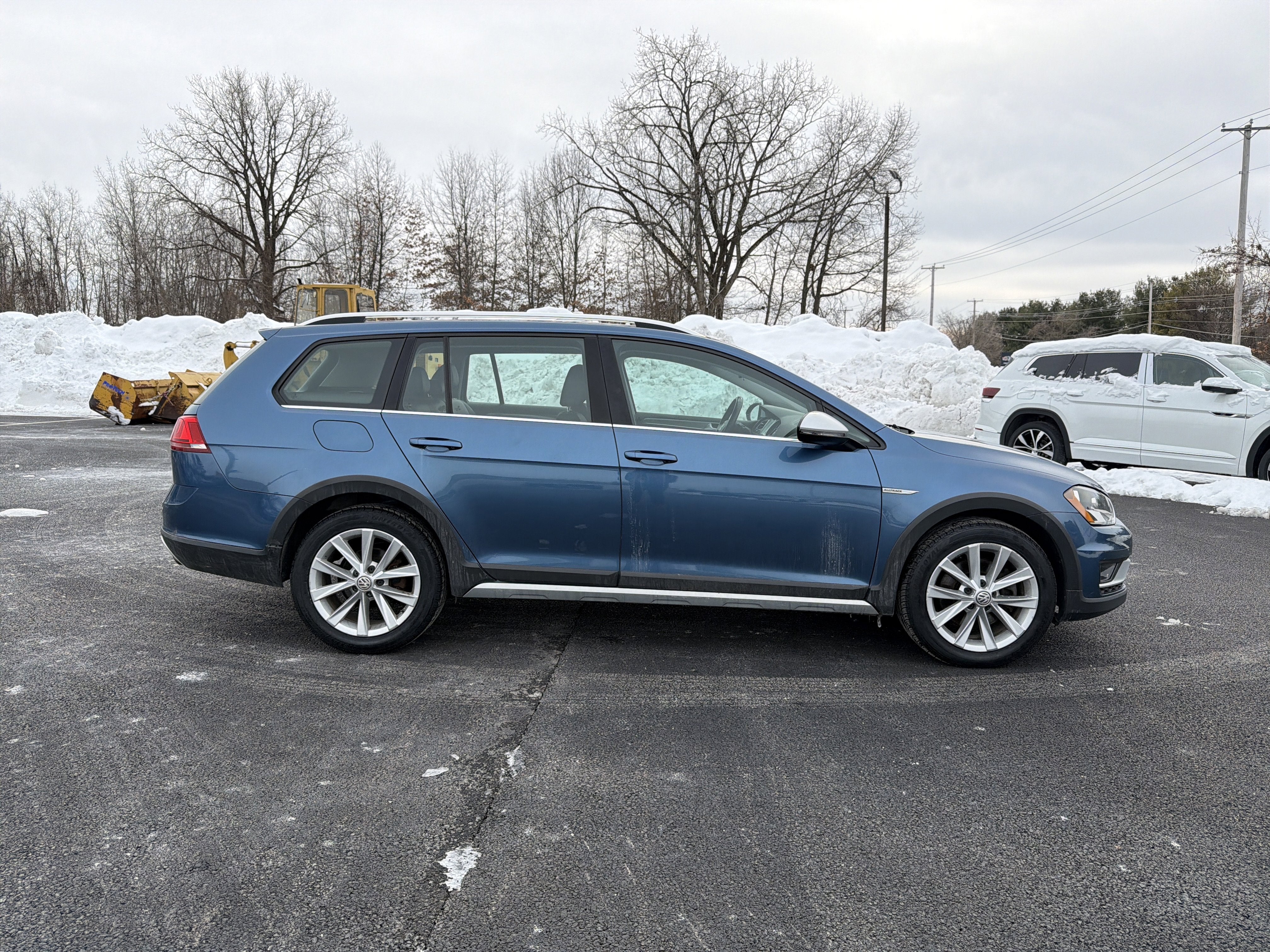 2017 Volkswagen Golf Alltrack TSI S 4Motion