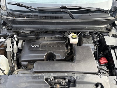 2019 Nissan Pathfinder S