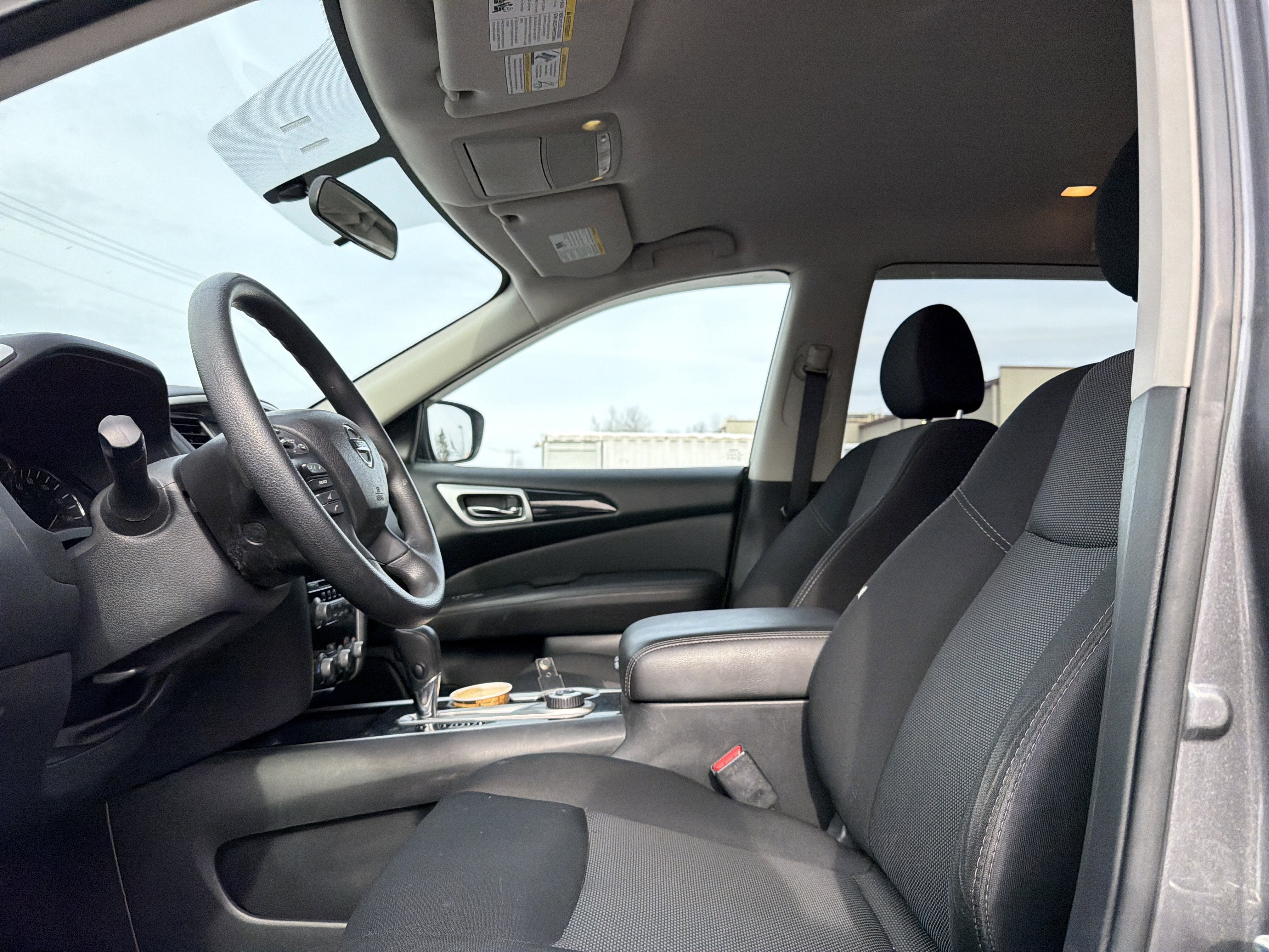 2019 Nissan Pathfinder S