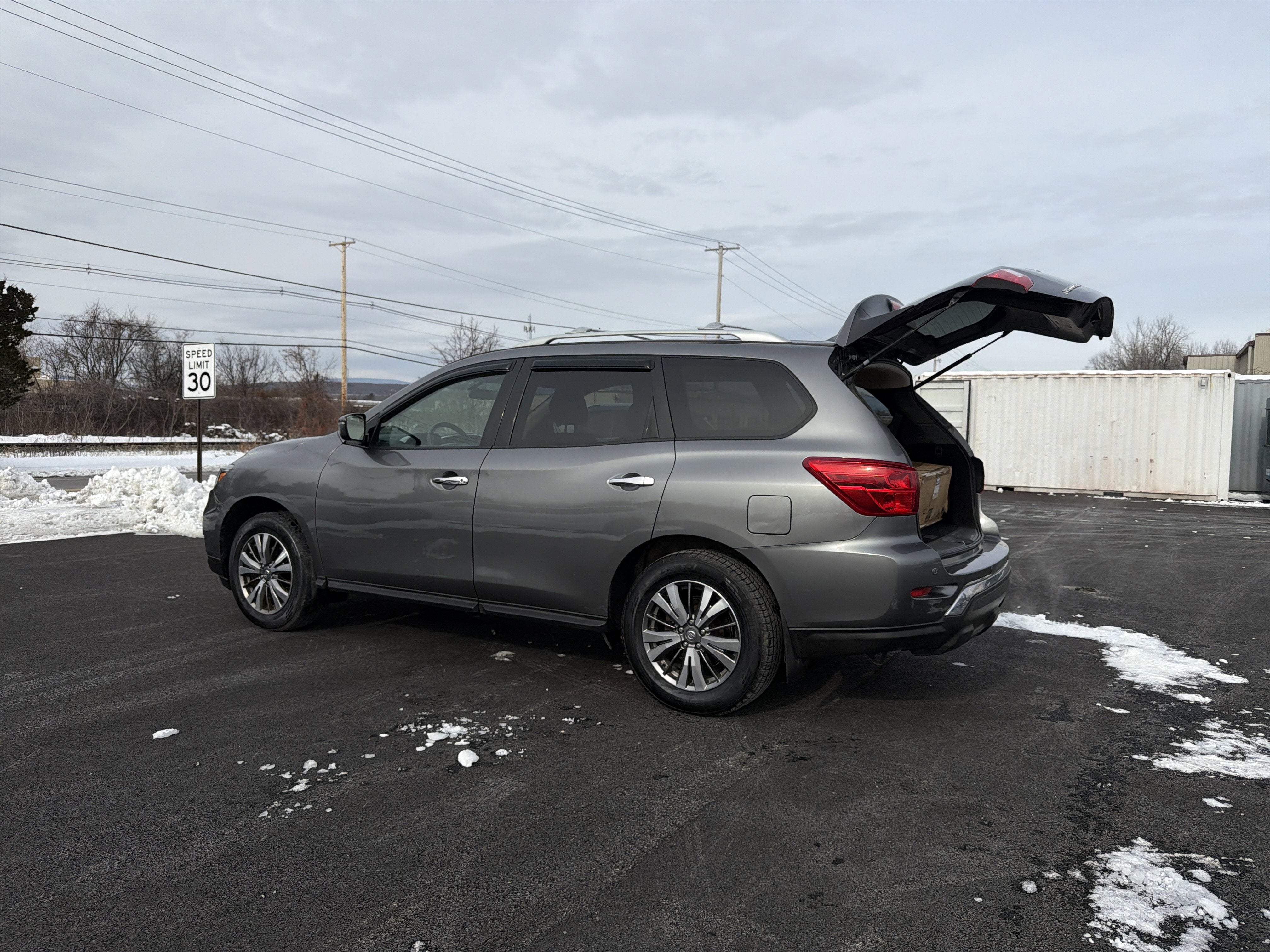 2019 Nissan Pathfinder S