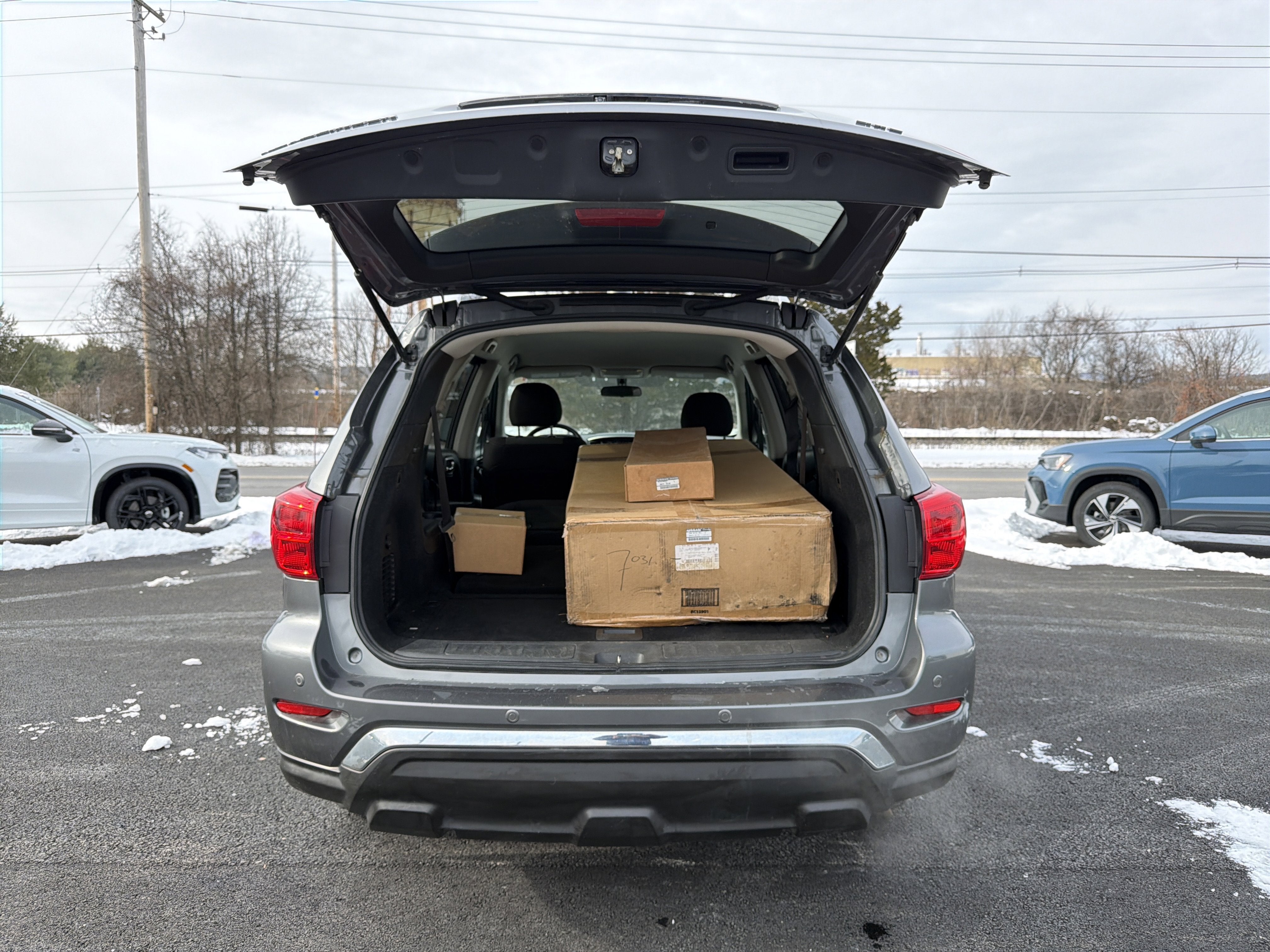 2019 Nissan Pathfinder S