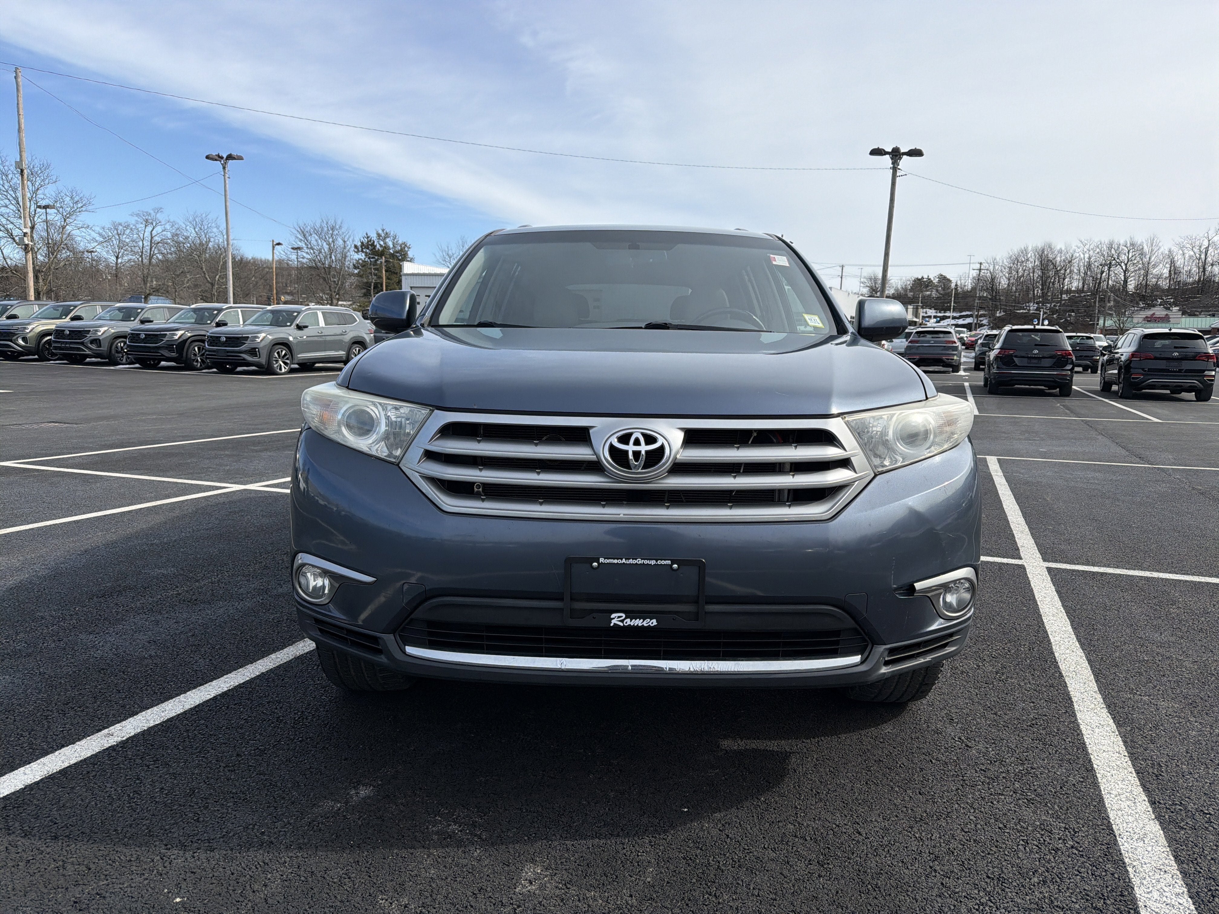 Used 2013 Toyota Highlander Base with VIN 5TDBK3EH1DS243631 for sale in Kingston, NY
