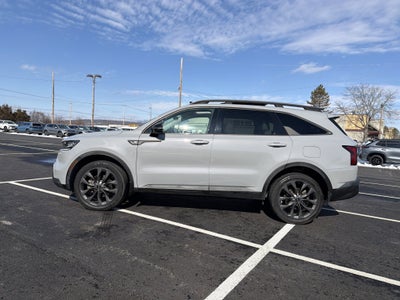 2022 Kia Sorento X-Line EX