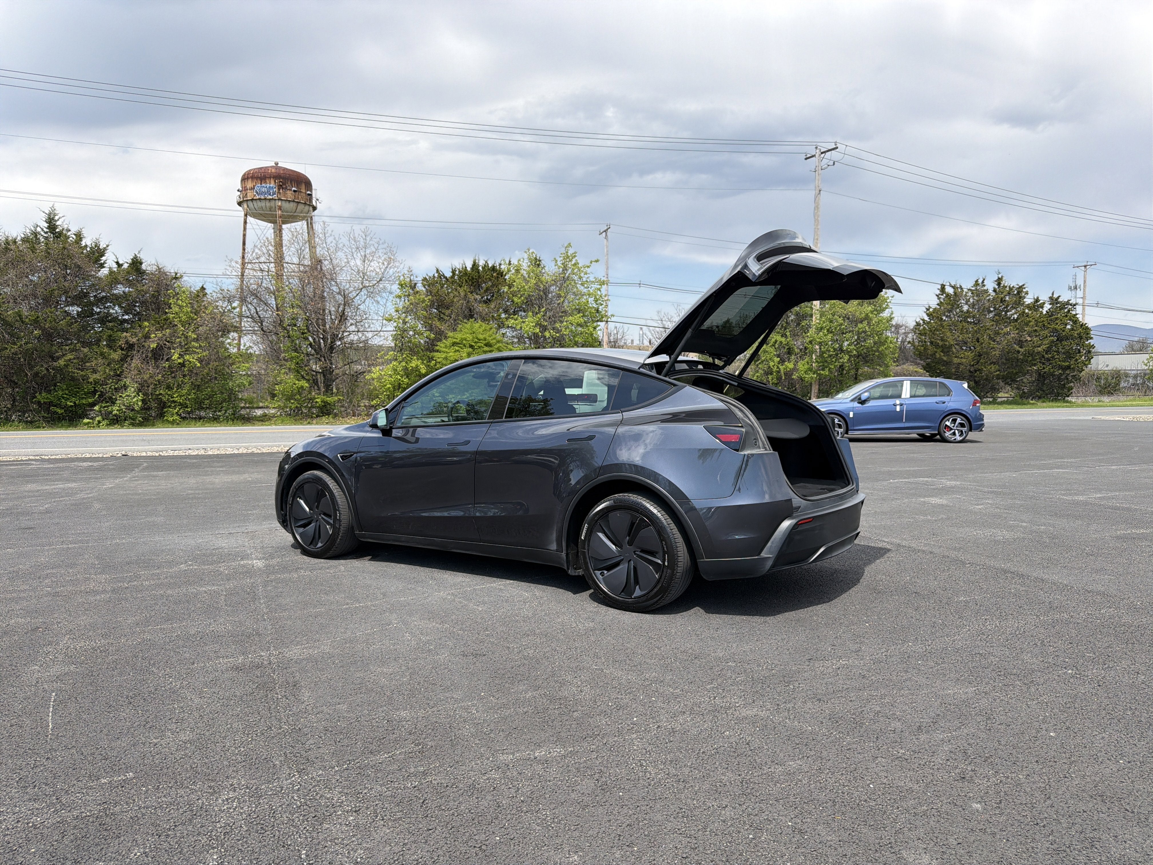 2026 Tesla Model Y Long Range