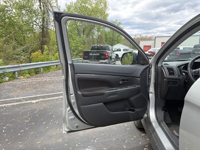 2025 Mitsubishi Outlander Sport 2.0 ES