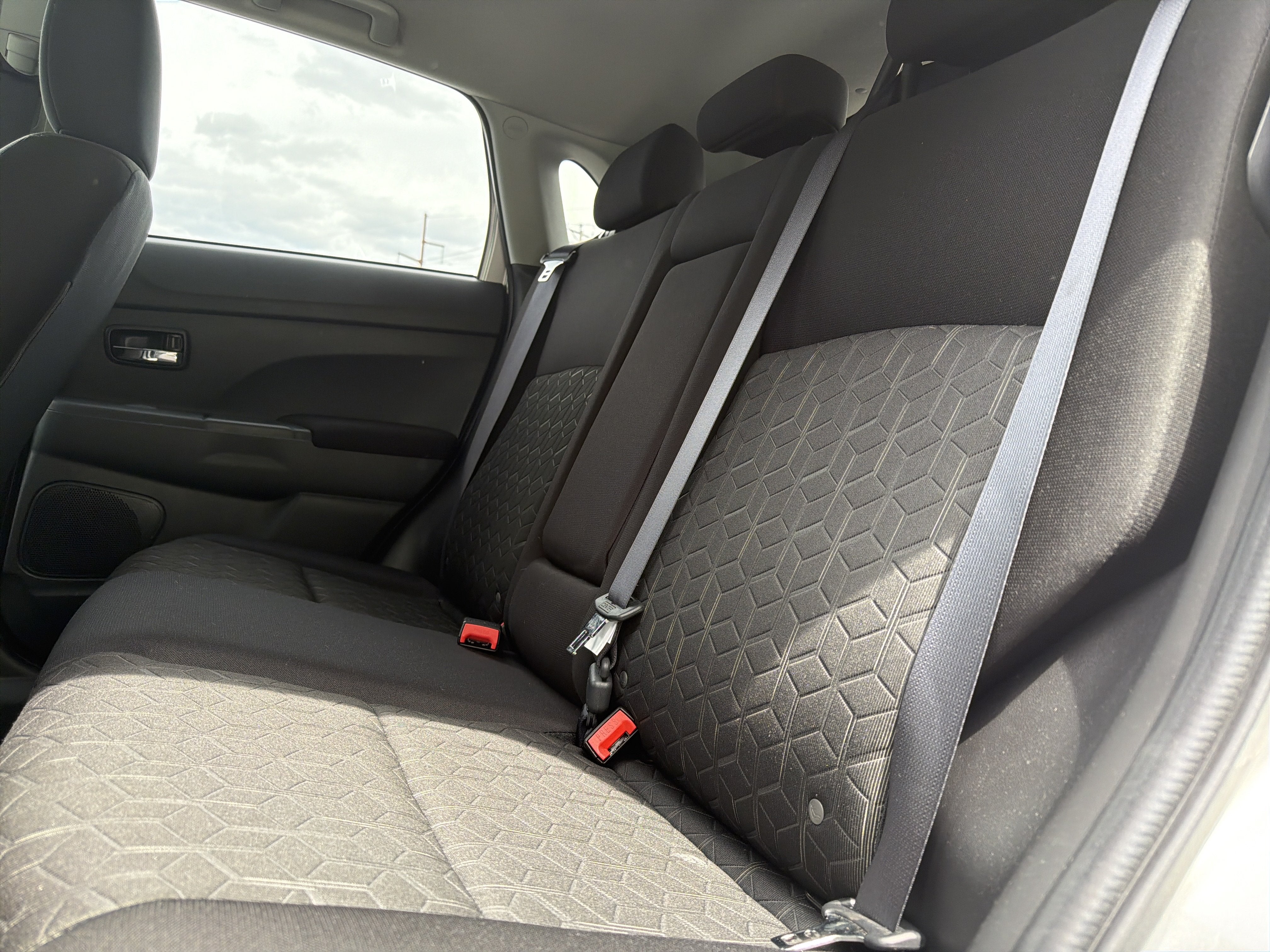 2025 Mitsubishi Outlander Sport 2.0 ES