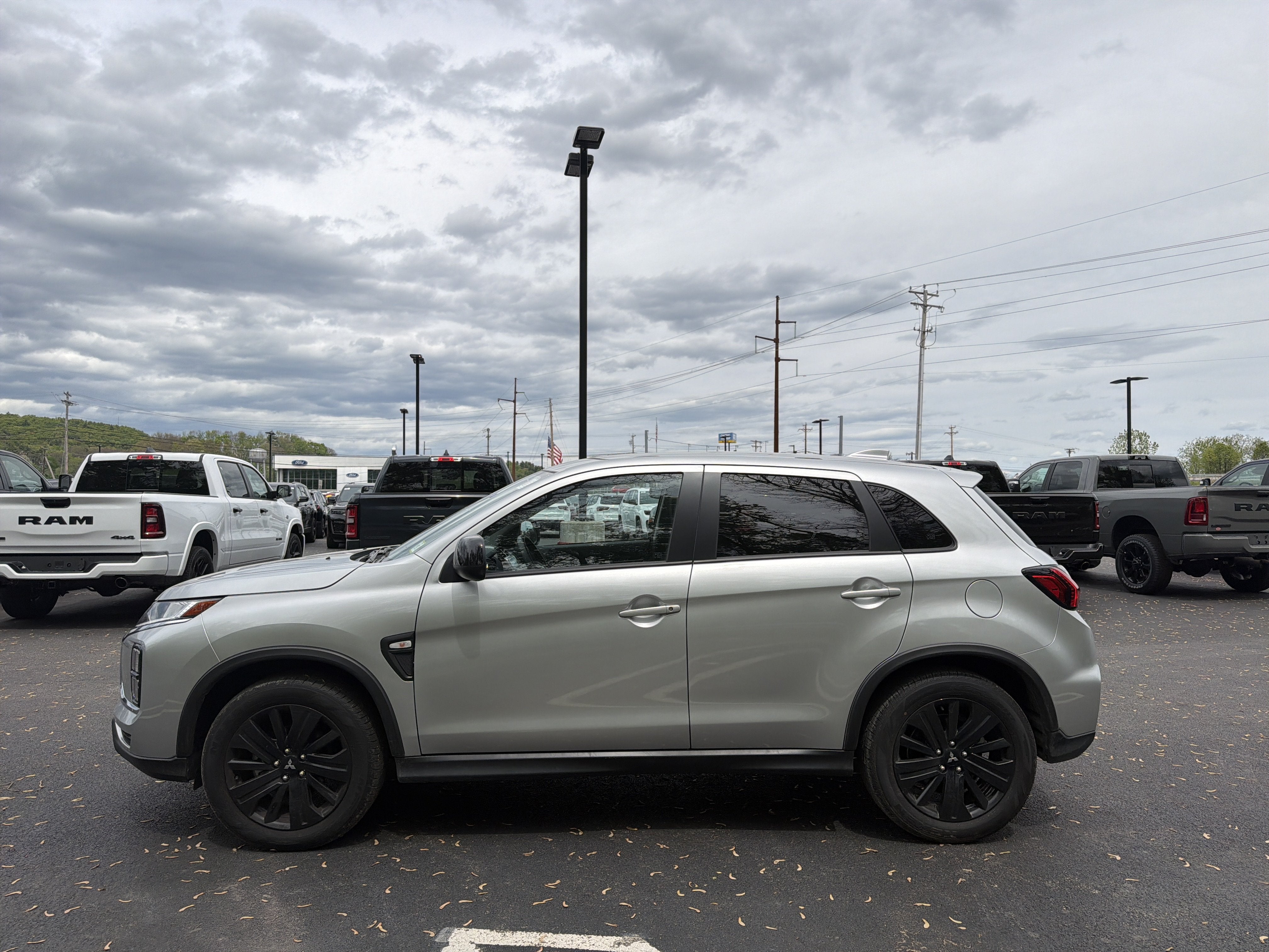 2025 Mitsubishi Outlander Sport 2.0 ES