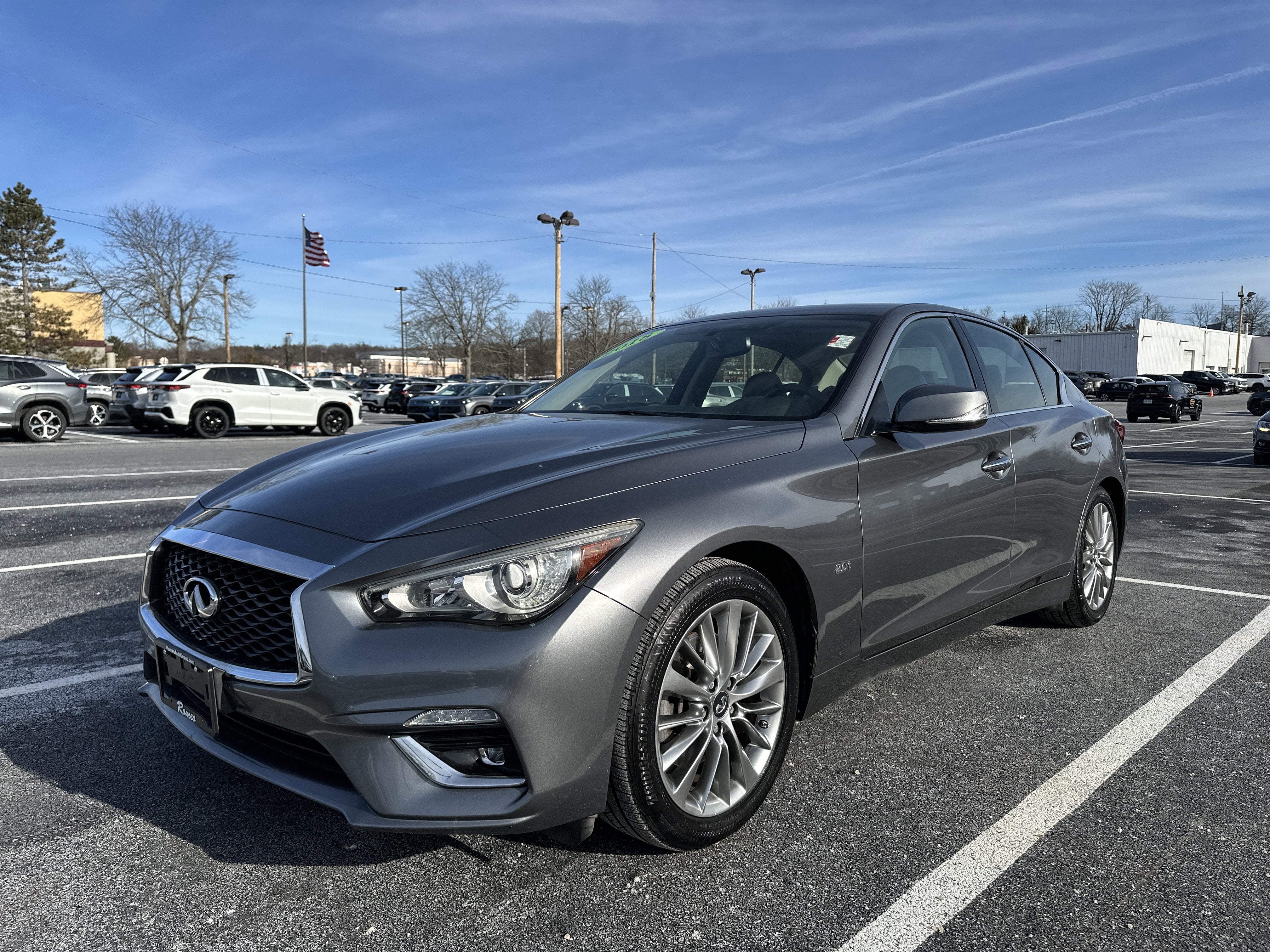 2018 INFINITI Q50 2.0t LUXE