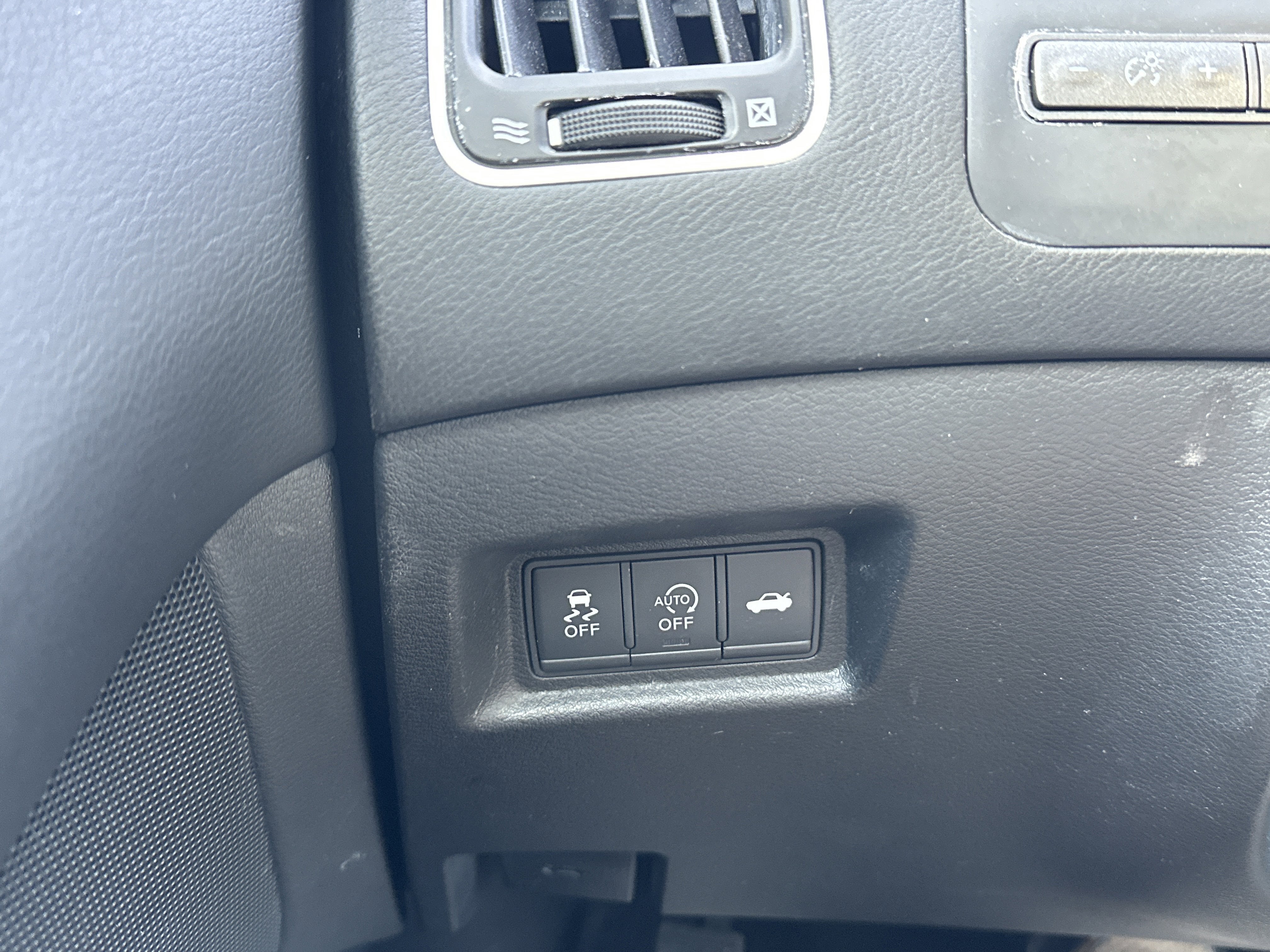 2018 INFINITI Q50 2.0t LUXE