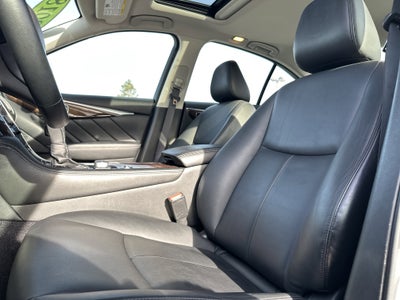 2018 INFINITI Q50 2.0t LUXE