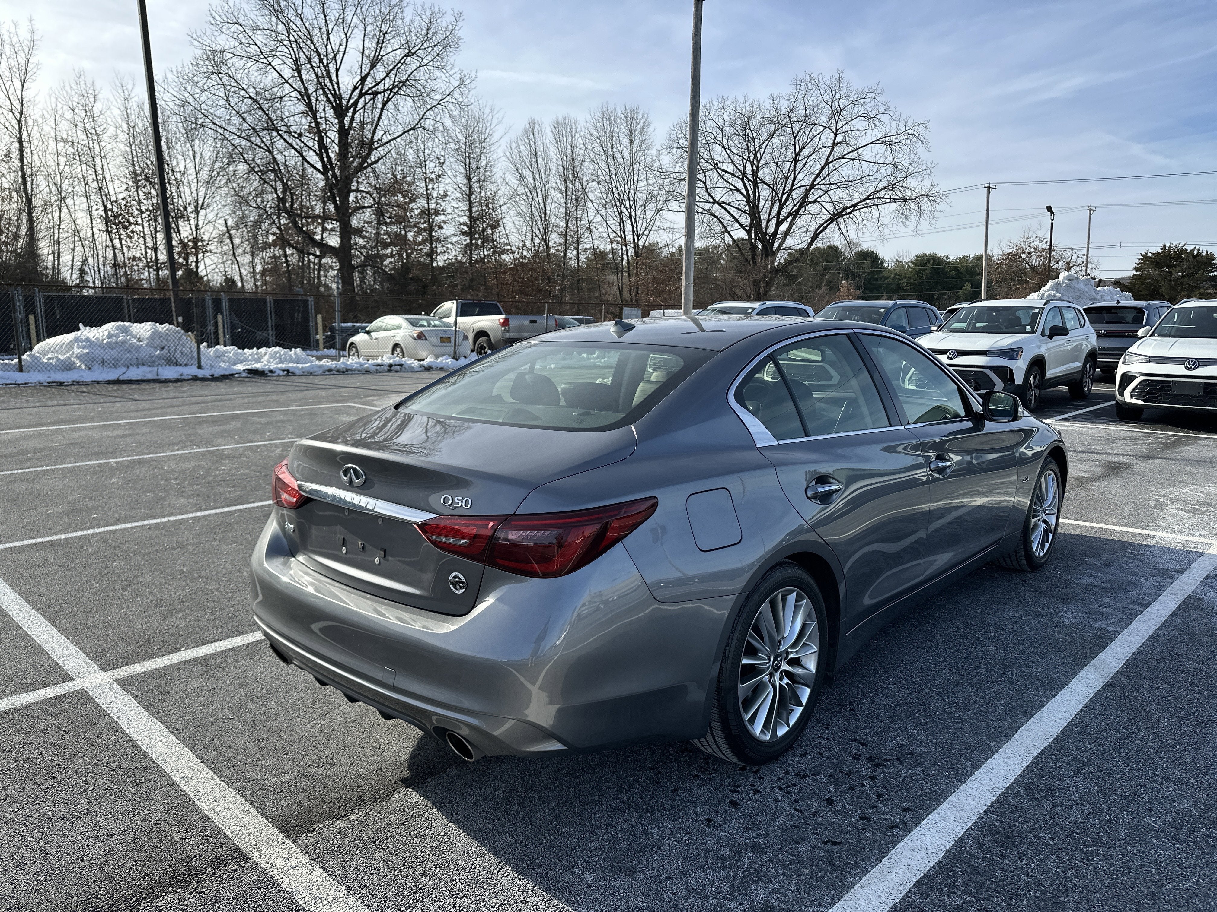 2018 INFINITI Q50 2.0t LUXE