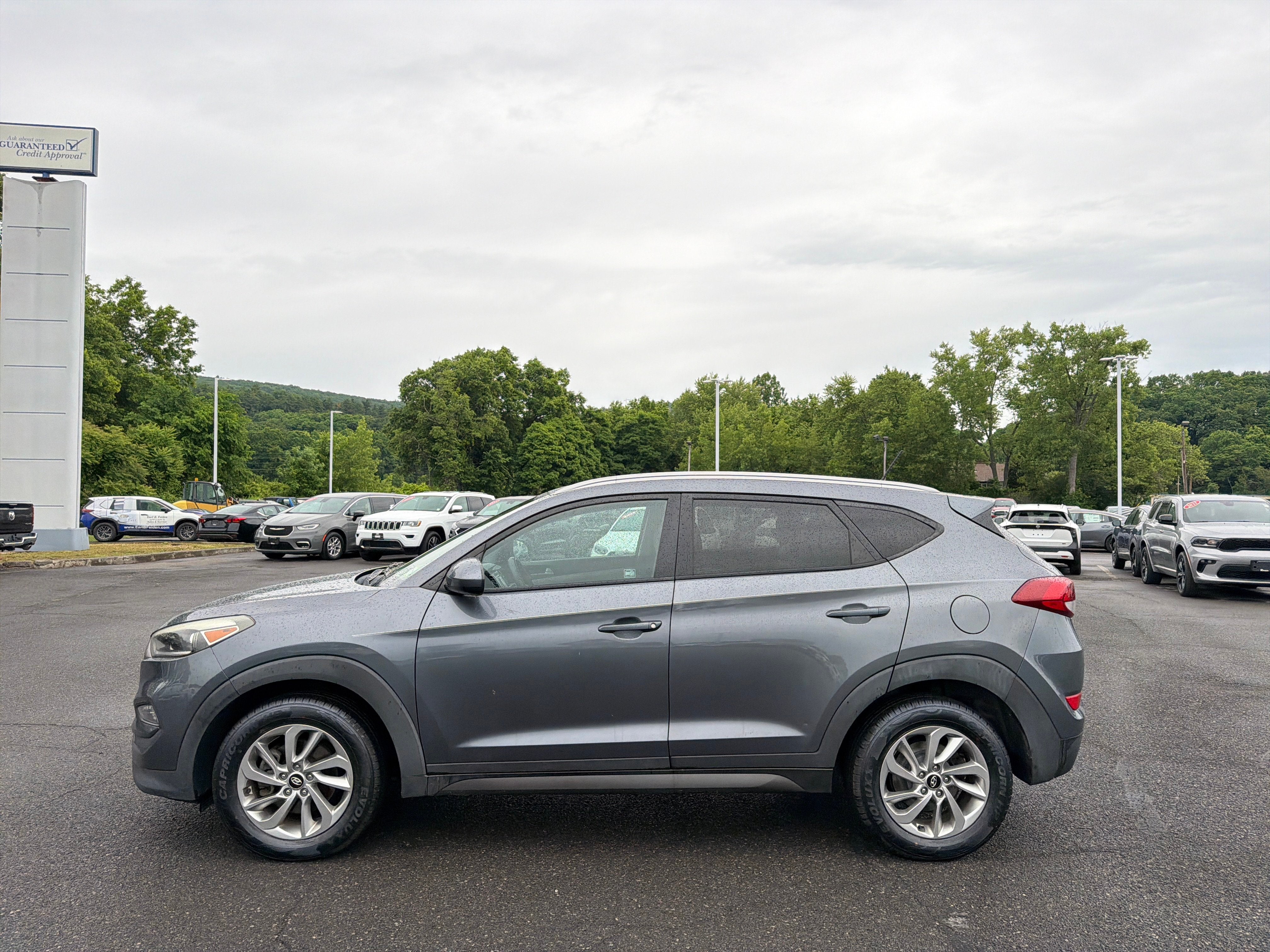2016 Hyundai Tucson SE