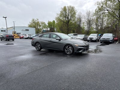 2025 Hyundai Elantra Limited