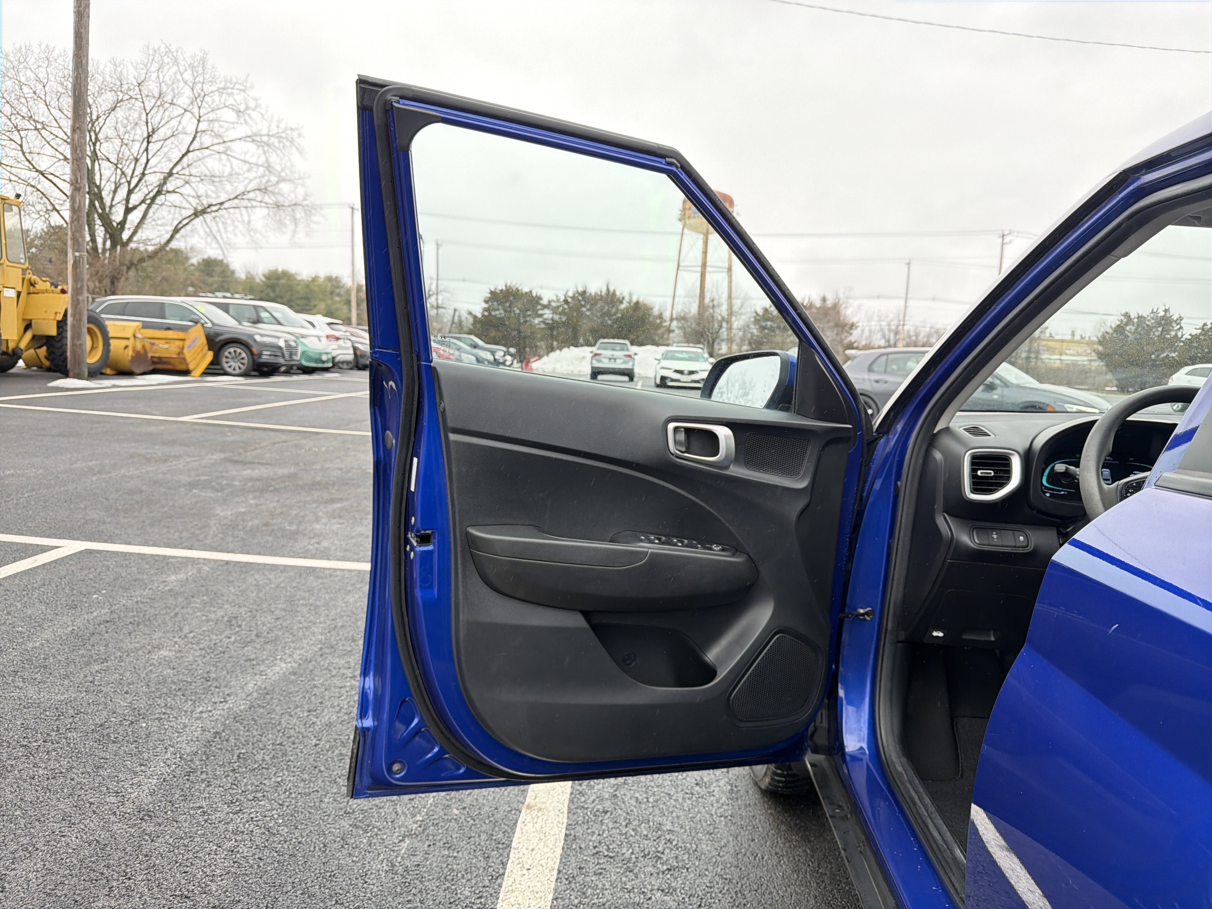 2023 Hyundai Venue SE