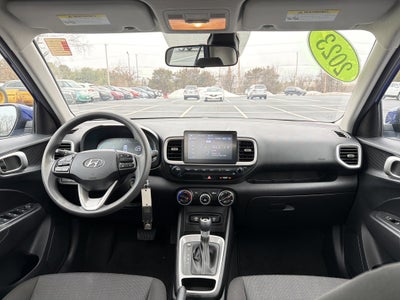 2023 Hyundai Venue SE