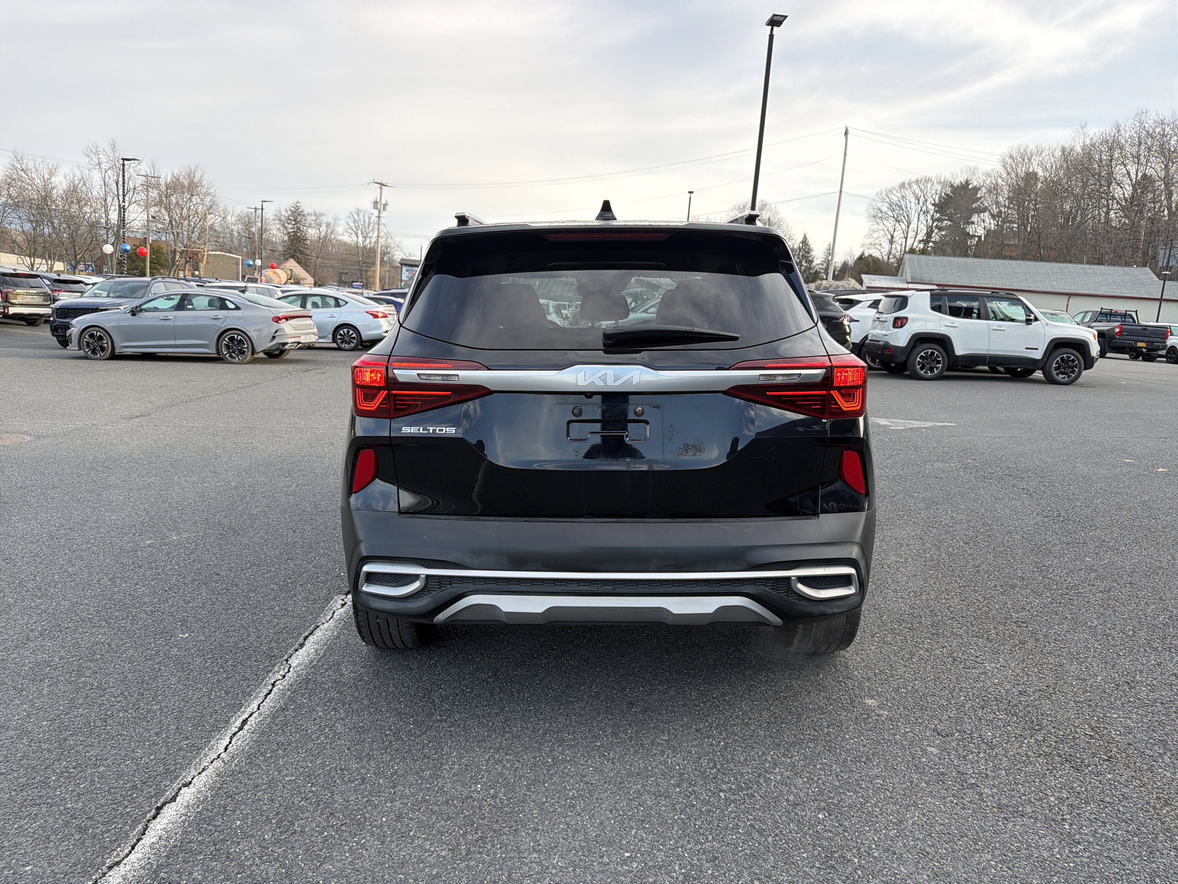 2023 Kia Seltos SX