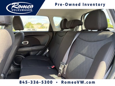 2016 Kia Soul Base