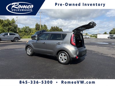 2016 Kia Soul Base